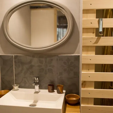 Chambre, Sauna, Piscine A La Campagne Leguillac de Cercles