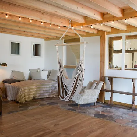 Guest house Chambre, Sauna, Piscine A La Campagne
