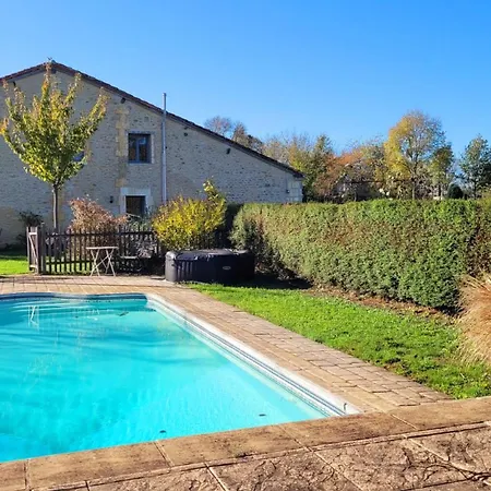 Chambre, Sauna, Piscine A La Campagne *